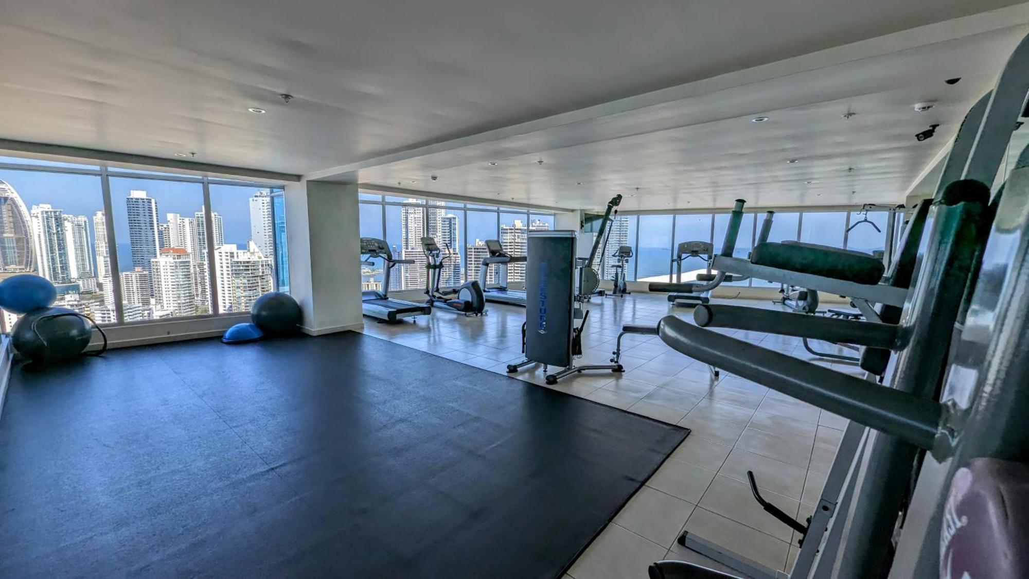 Yc 3602 L Apartamento 2Br En Av Balboa 파나마시티 외부 사진