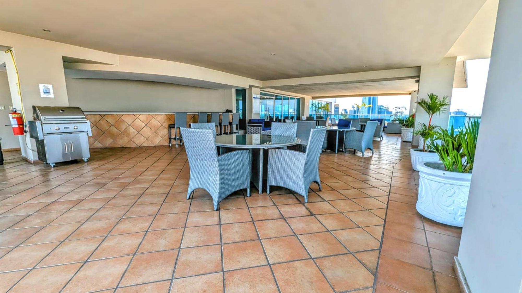 Yc 3602 L Apartamento 2Br En Av Balboa 파나마시티 외부 사진